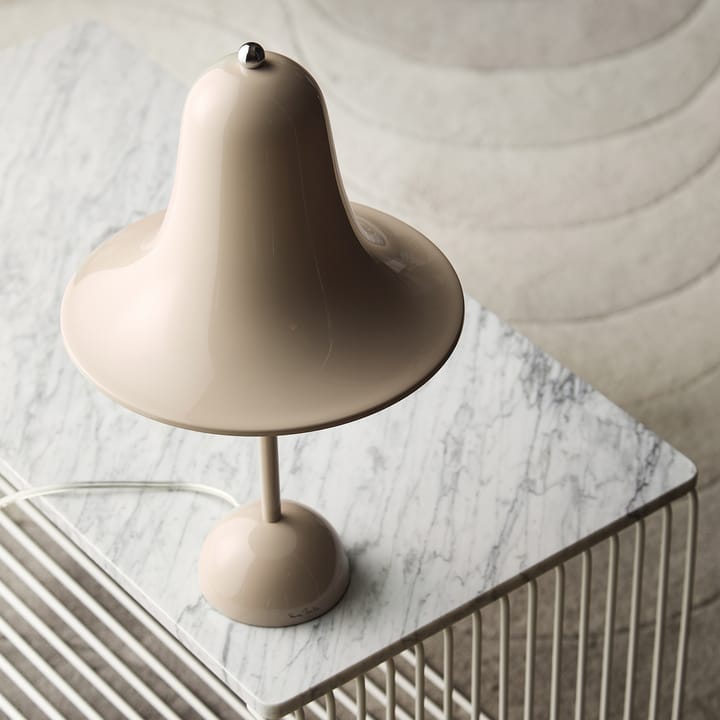 Lampada da tavolo Pantop Ø 23 cm - grigio-sabbia - Verpan