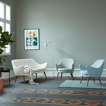 Sedia da salotto Dwell - tessuto merit 014/rewool 768 minty grey/light steel blue, gambe in rovere affumicato - Warm Nordic