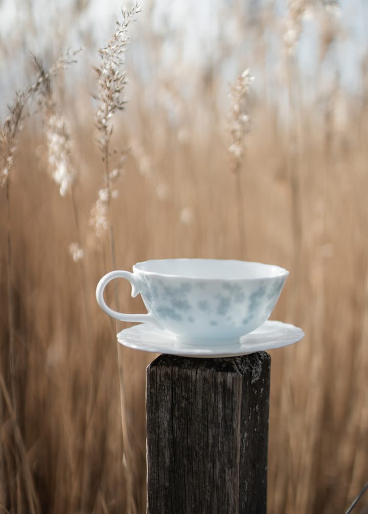 Tazza da tè con piattino Slåpeblom, 30 cl, Blu Wik & Walsøe